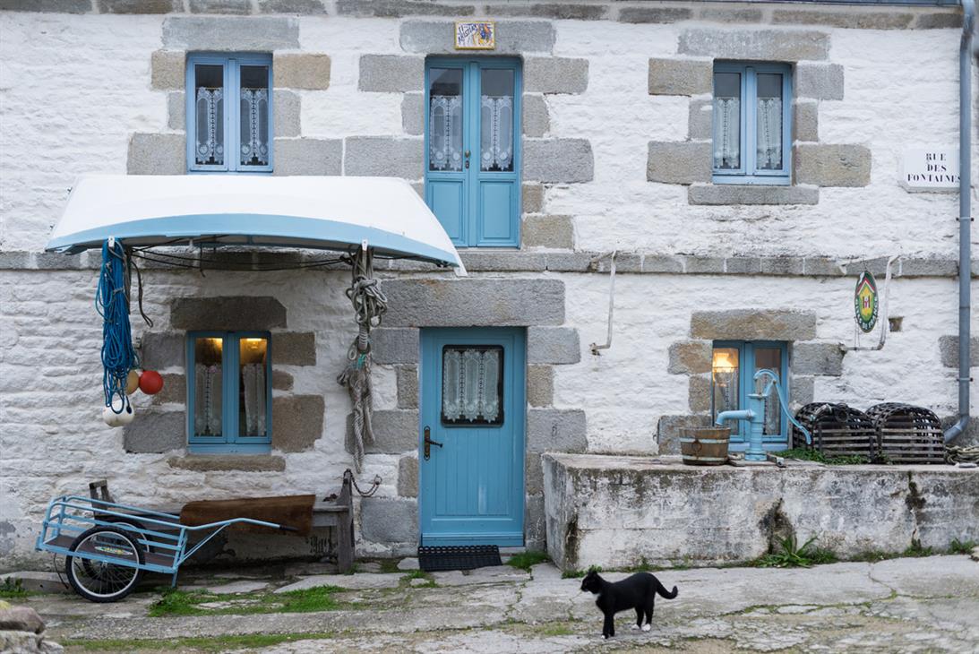 Ile-de-Sein, maison typique du bourg - Berthier Emmanuel