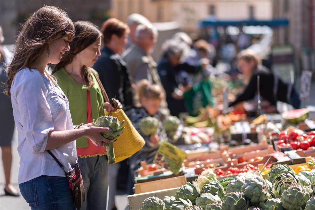 Le marché local  - Berthier Emmanuel 