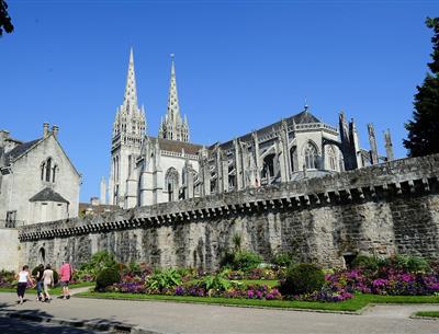 Les remparts et la cathédrale St Corentin  - Le Gal Yannick