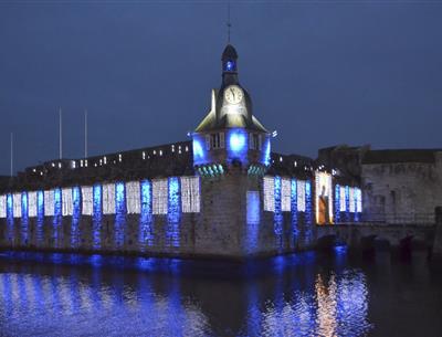 La ville close de Concarneau - Piriou Jacqueline
